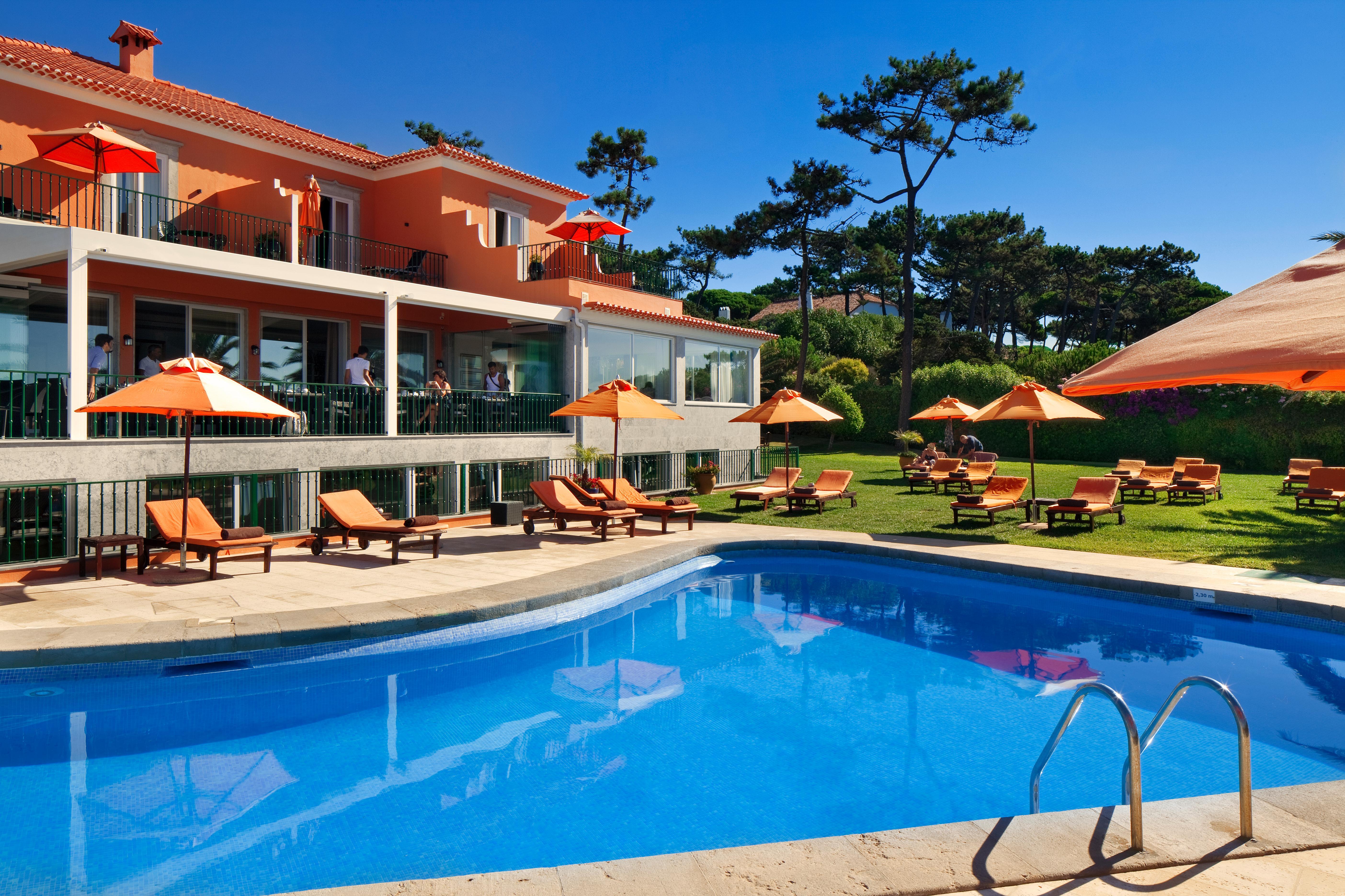 Longevity Senses - Cascais Boutique Hotel - Adults Only Buitenkant foto The swimming pool at the Hotel do Canal